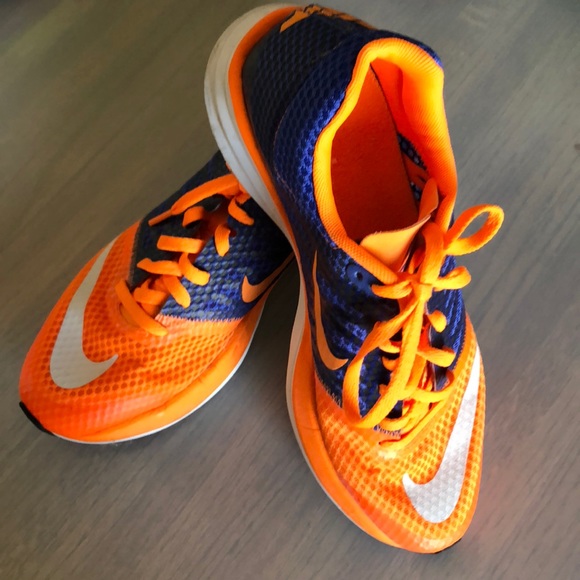 Nike Shoes - Running shoes